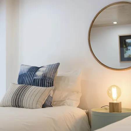 Bmyguest Collection - Downtown Mezzanine شقة