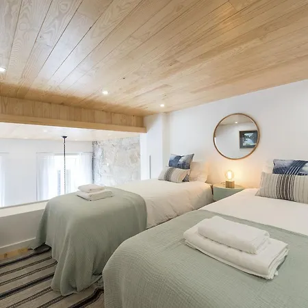 Bmyguest - Downtown Mezzanine Apartment