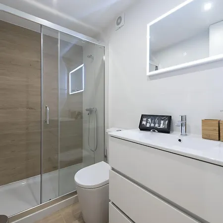 Bmyguest Collection - Downtown Mezzanine Apartment Apartman Porto